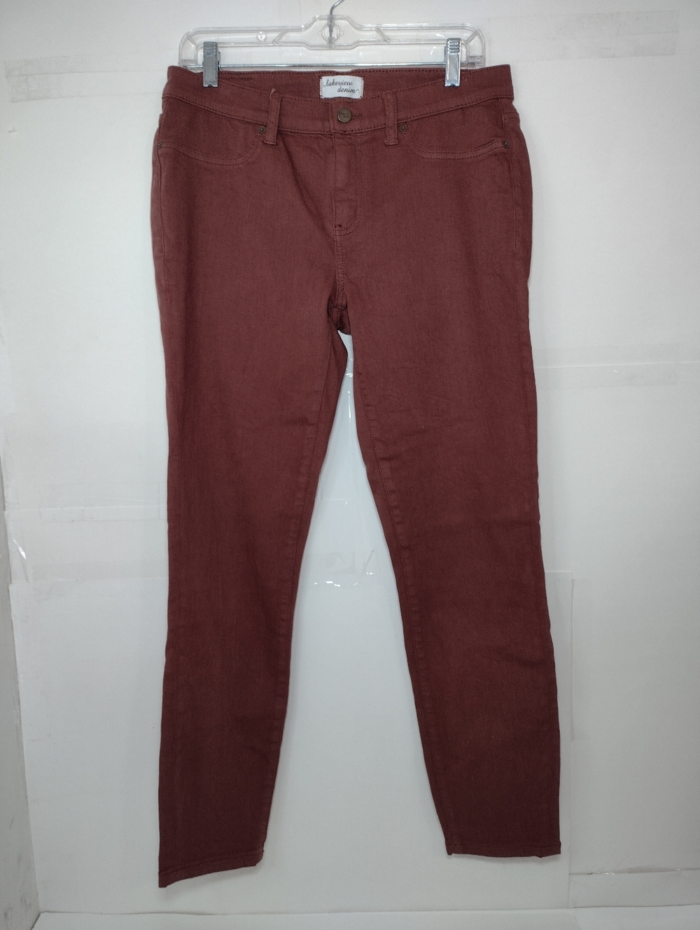 Lakeview Women's- Brick Red Skinny Jeans Size (30)